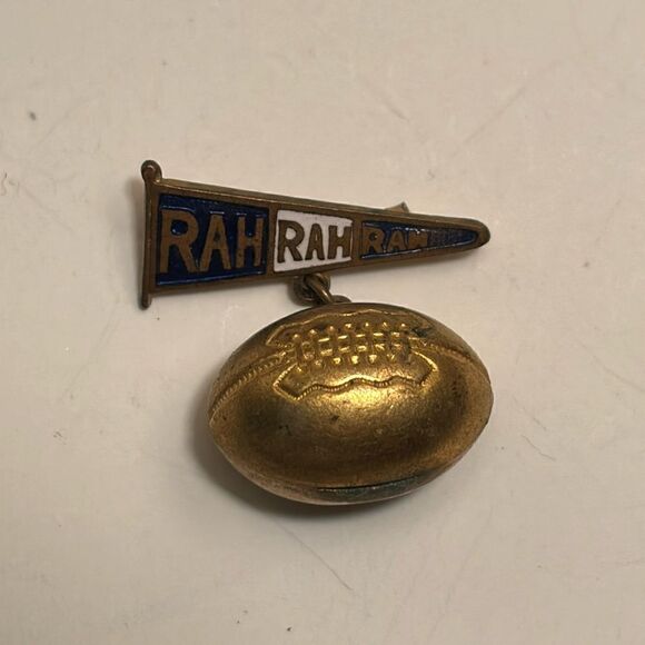 Vintage Rah Rah Rah Gold Tone Blue White Football Banner Pin - Picture 1 of 7